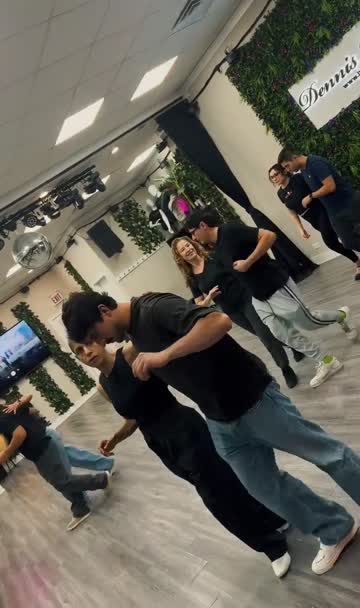Cumbia Level 1 class clip 2