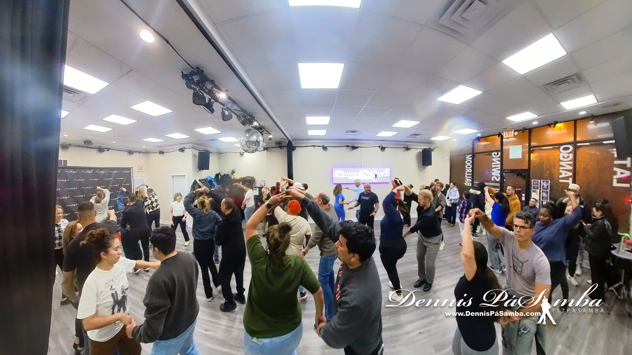 Salsa Bachata Dance Class In chicago Dennispasamb.com / Text or Call (717) PASAMBA Private Dance and Group dance Lessons