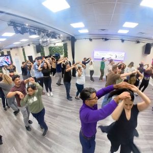 Salsa Bachata Dance Class In chicago Dennispasamb.com / Text or Call (717) PASAMBA Private Dance and Group dance Lessons